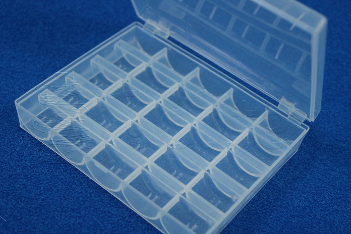 Caixa Plástica Porta Canelas – 25