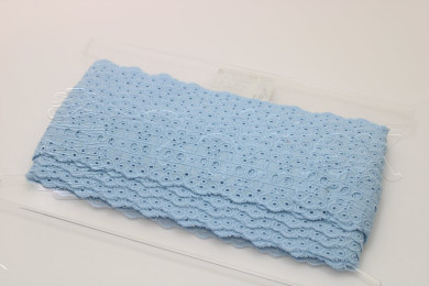 Passe-fita algodão bordado inglês 55mm | Azul bebe