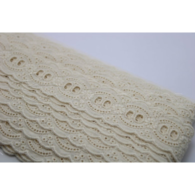 Passe-fita algodão bordado inglês 25mm | Bege