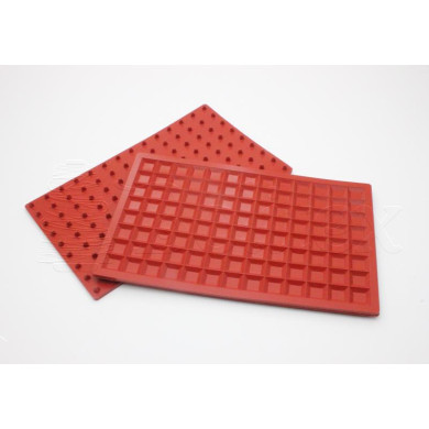Base Silicone P/Descanso do Ferro C/Picos - 220x135mm Base Silicone P/Descanso do Ferro C/Picos - 220x135mm