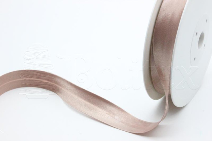 Fita cetim 100% poly. 18mm cor 64